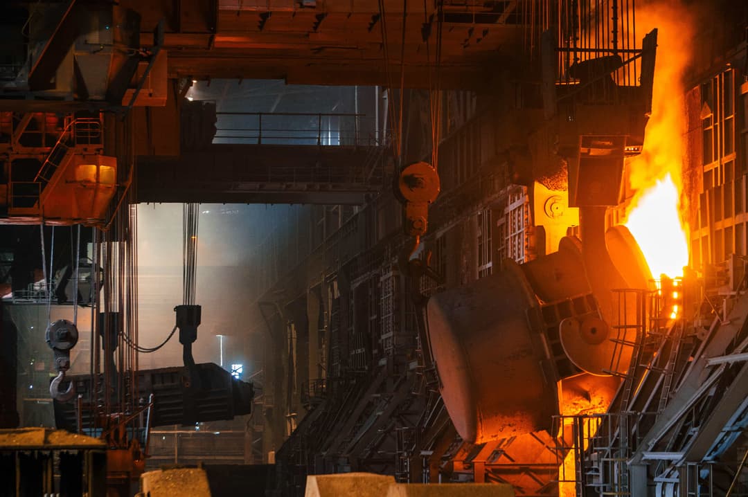 Image of a smelting factory
